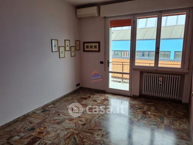 Appartamento in residenziale in Via Giordano Bruno 13