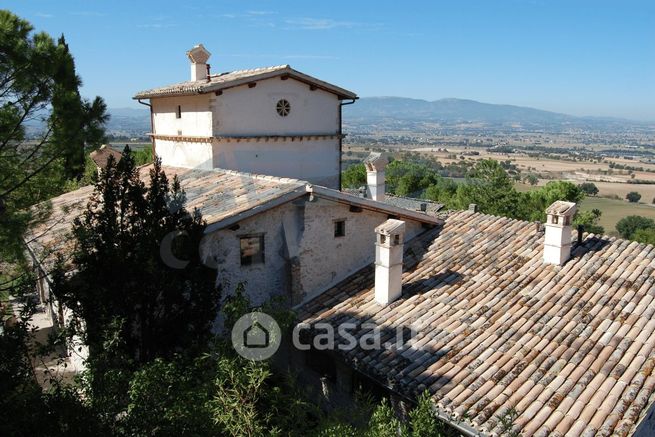 Appartamento in residenziale in Frazione Poreta, Spoleto, PG