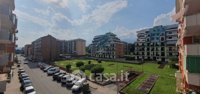 Appartamento in residenziale in Via Sergio Falletti 13