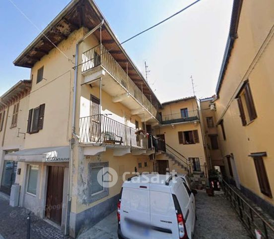 Casa indipendente in residenziale in Largo Remo Rabellotti 13