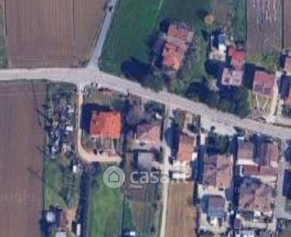 Terreno agricolo in commerciale in Viale Gabriele D'Annunzio