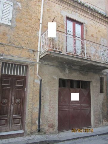 Casa indipendente in residenziale in 