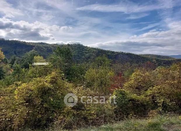 Terreno agricolo in commerciale in Via E. Moscone