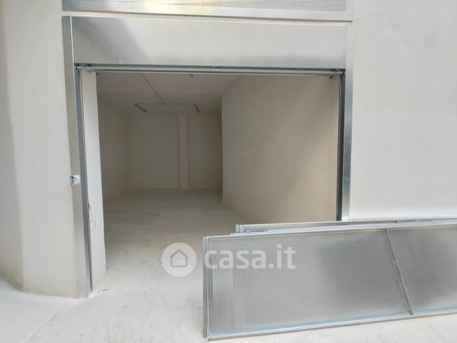 Box/posto auto in residenziale in Corso Secondigliano