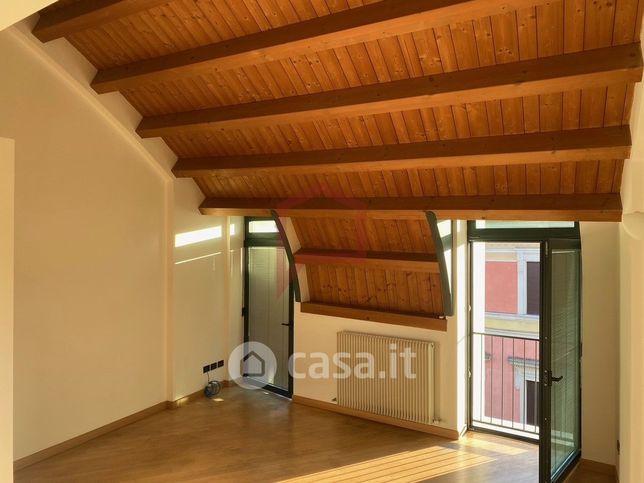 Ufficio in commerciale in Piazzale Papa Pio XII