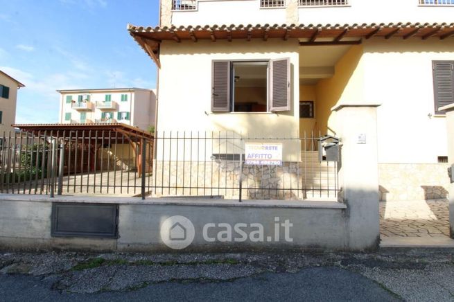 Appartamento in residenziale in Via Attilio Regolo 27