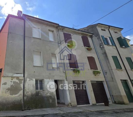Appartamento in residenziale in Via Edmondo de Amicis