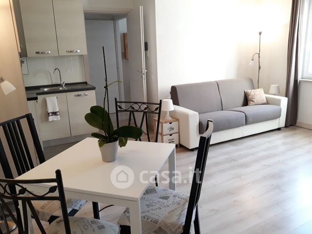 Appartamento in residenziale in Via Oliveto
