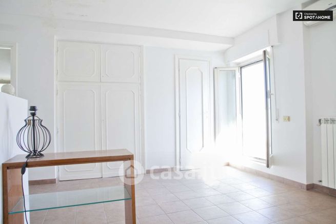 Appartamento in residenziale in Via Assab