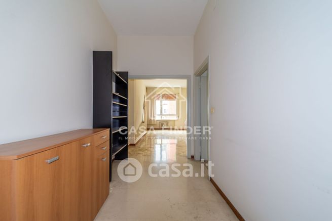 Appartamento in residenziale in Viale Mentana 92