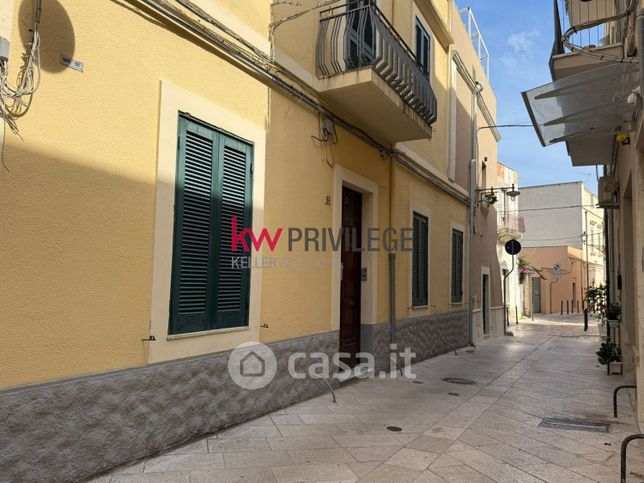 Casa indipendente in residenziale in Via Nicola Antonio Cuggiò 14