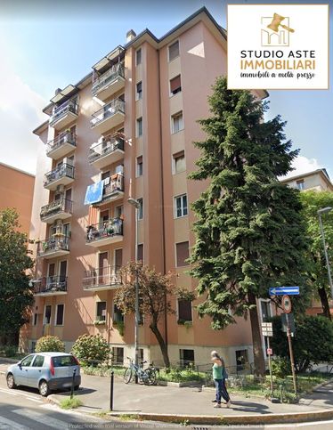 Appartamento in residenziale in Viale Marche 4