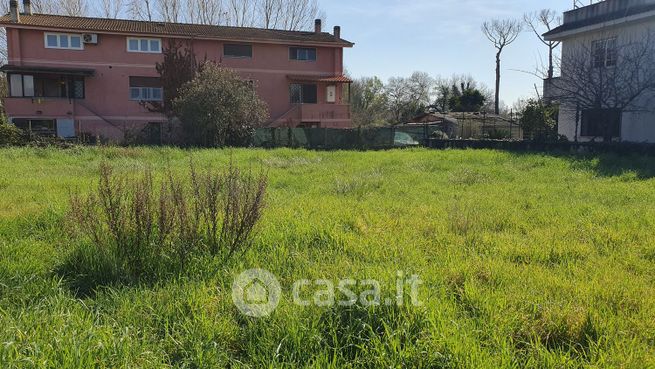 Terreno agricolo in commerciale in Via Laces