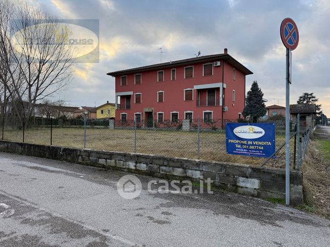 Terreno edificabile in residenziale in Via Montello