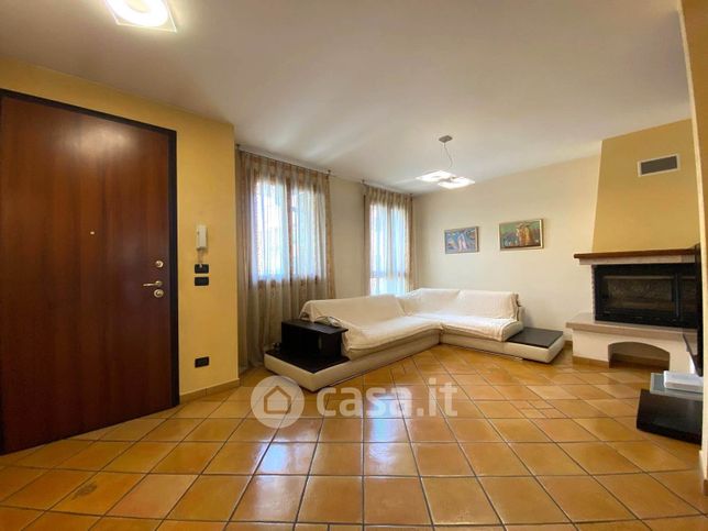 Villetta a schiera in residenziale in