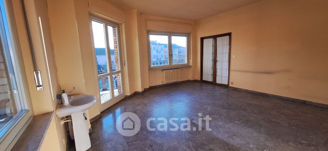 Appartamento in residenziale in Via Cavour 41