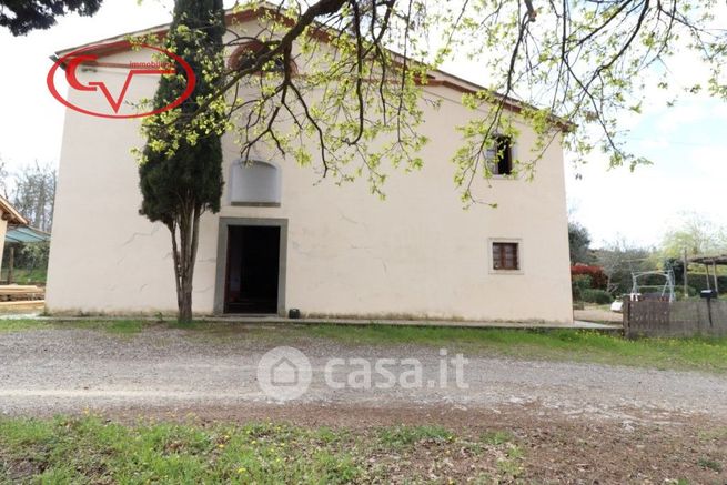 Villa in residenziale in Via XXV Aprile