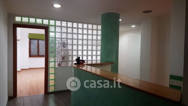 Ufficio in commerciale in Corso di Francia