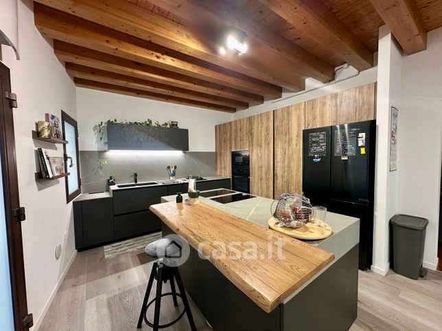 Villetta a schiera in residenziale in Via Daniele Manin 49