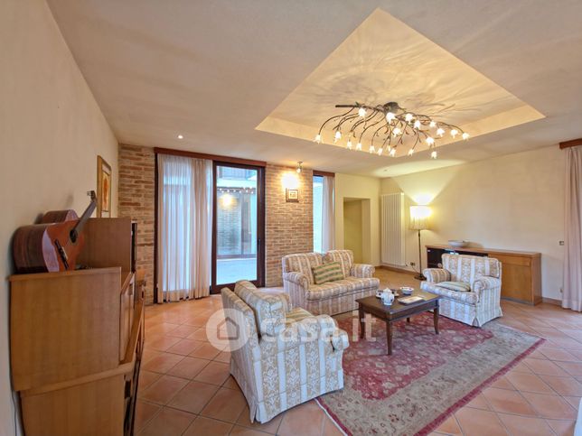 Villa in residenziale in Strada di Renaccio