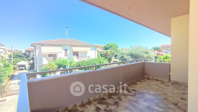 Appartamento in residenziale in Vicolo Tommaso da Celano 2