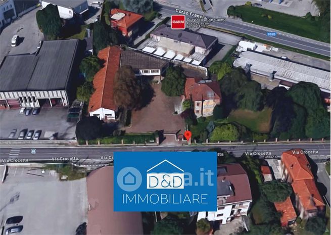 Ufficio in commerciale in Via Crocetta 10