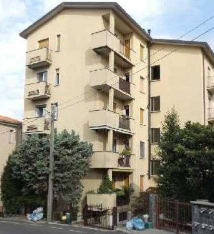 Appartamento in residenziale in Via del Castano 10