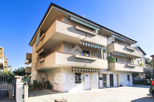 Appartamento in residenziale in Via Nazionale Adriatica 87