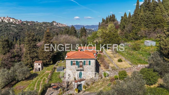 Casa indipendente in residenziale in LocalitÃ  Guercio Colomba