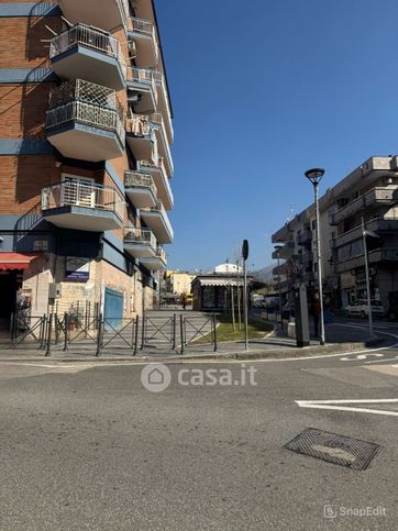 Box/posto auto in residenziale in Via Trentola II 12