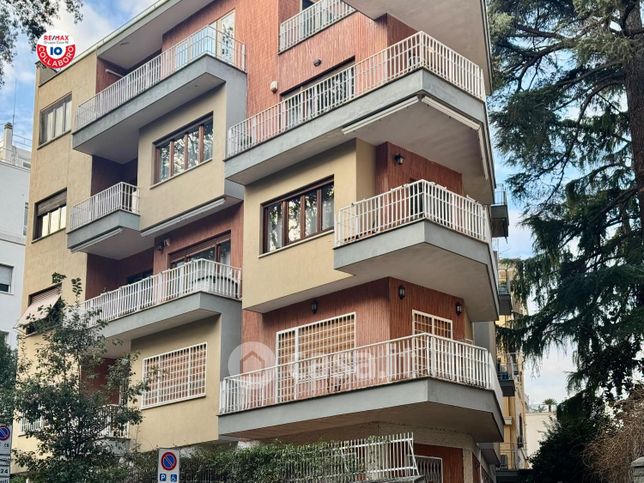 Appartamento in residenziale in Via Aventina