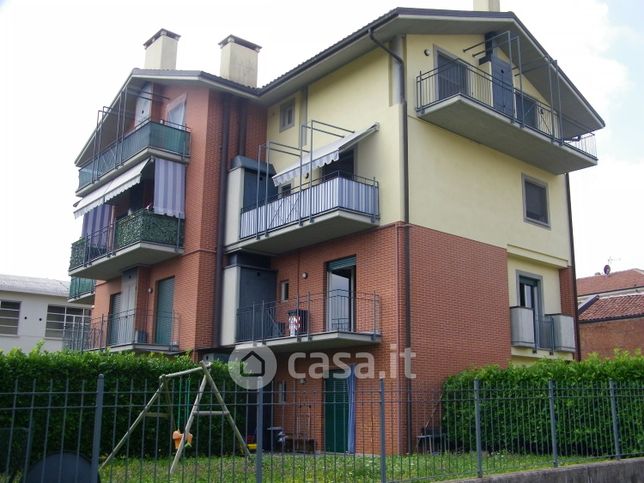 Appartamento in residenziale in Via Montù 20