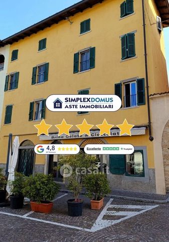 Appartamento in residenziale in Via Castello