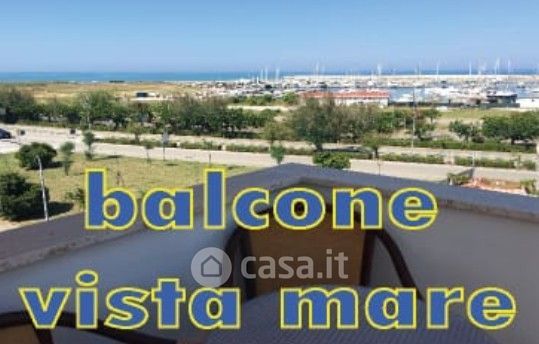 Appartamento in residenziale in Lungomare Antonio Gramsci