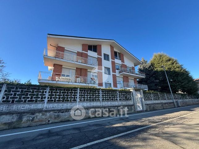 Appartamento in residenziale in Via Fasella 6