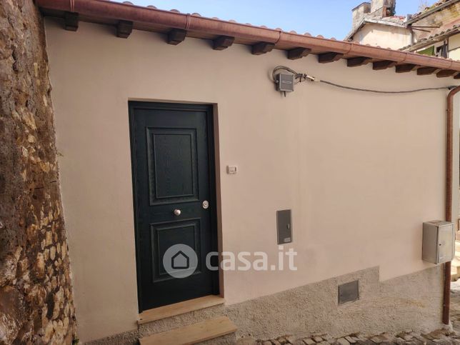 Appartamento in residenziale in Via Pelasga
