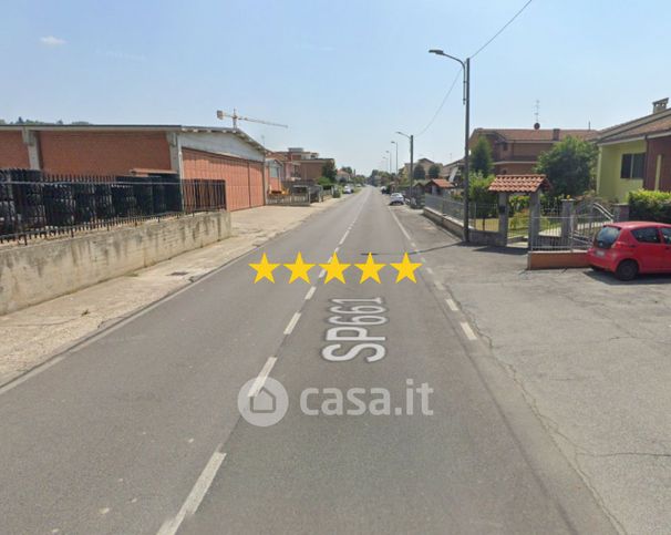 Appartamento in residenziale in Via Visconti Venosta