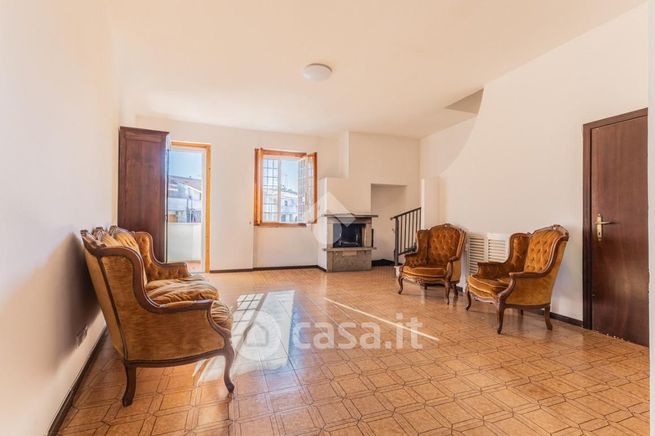 Appartamento in residenziale in Via Viterbo 51