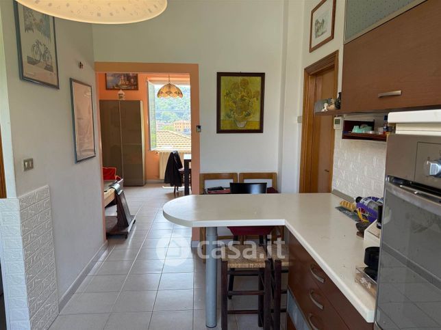 Appartamento in residenziale in Via Apua