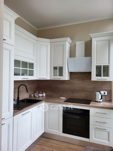 Appartamento in residenziale in Via Monte Cimone