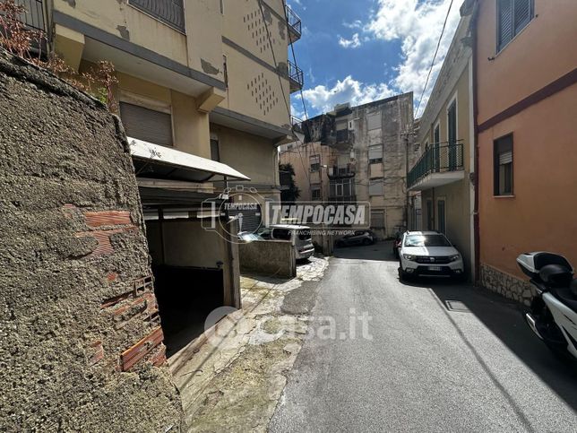 Box/posto auto in residenziale in Via dei Carrai 2