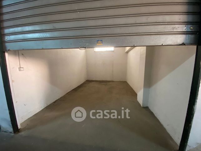 Garage/posto auto in residenziale in Via Staffetta 209