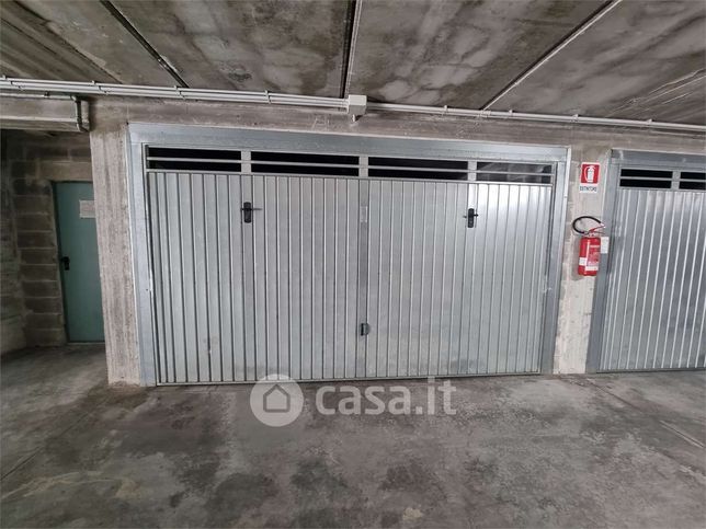 Garage/posto auto in residenziale in 