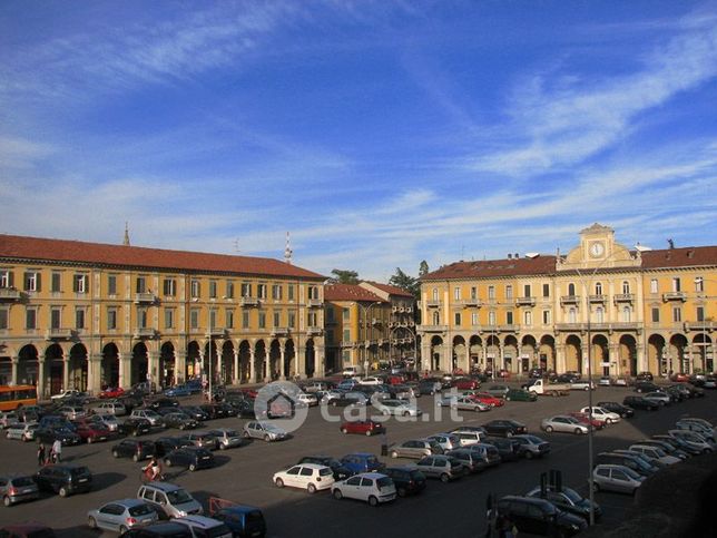 Appartamento in residenziale in Via Carlo Caniggia