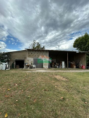 Casa indipendente in residenziale in Via delle Cave