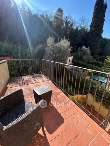 Casa indipendente in residenziale in Via Pietro Metastasio