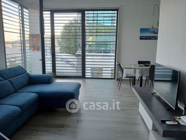 Appartamento in residenziale in Via Arzelà 18