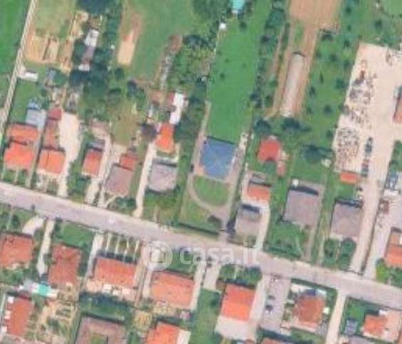 Terreno agricolo in commerciale in Via Rugoletto