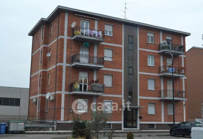 Appartamento in residenziale in Via Alberto da Giussano 12