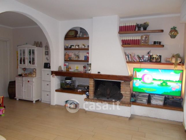 Villetta a schiera in residenziale in